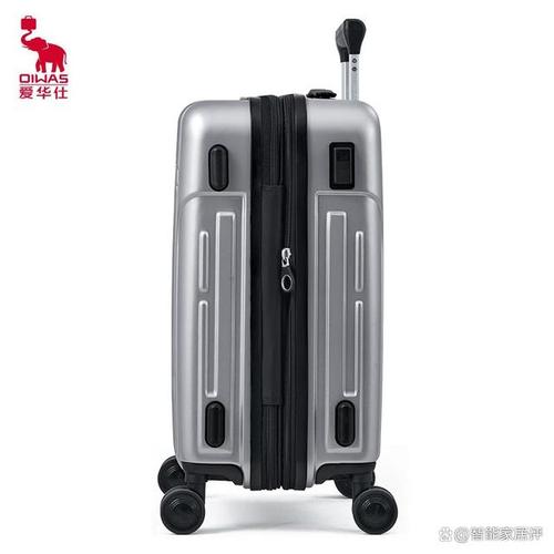 梵地亚和爱华仕箱包的区别主要体现在品牌定位,产品设计及目标用户等